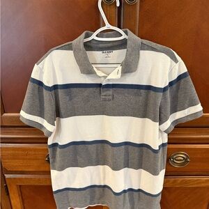 Old Navy Men's Polo Shirt - Gray, Blue, and White Stripes